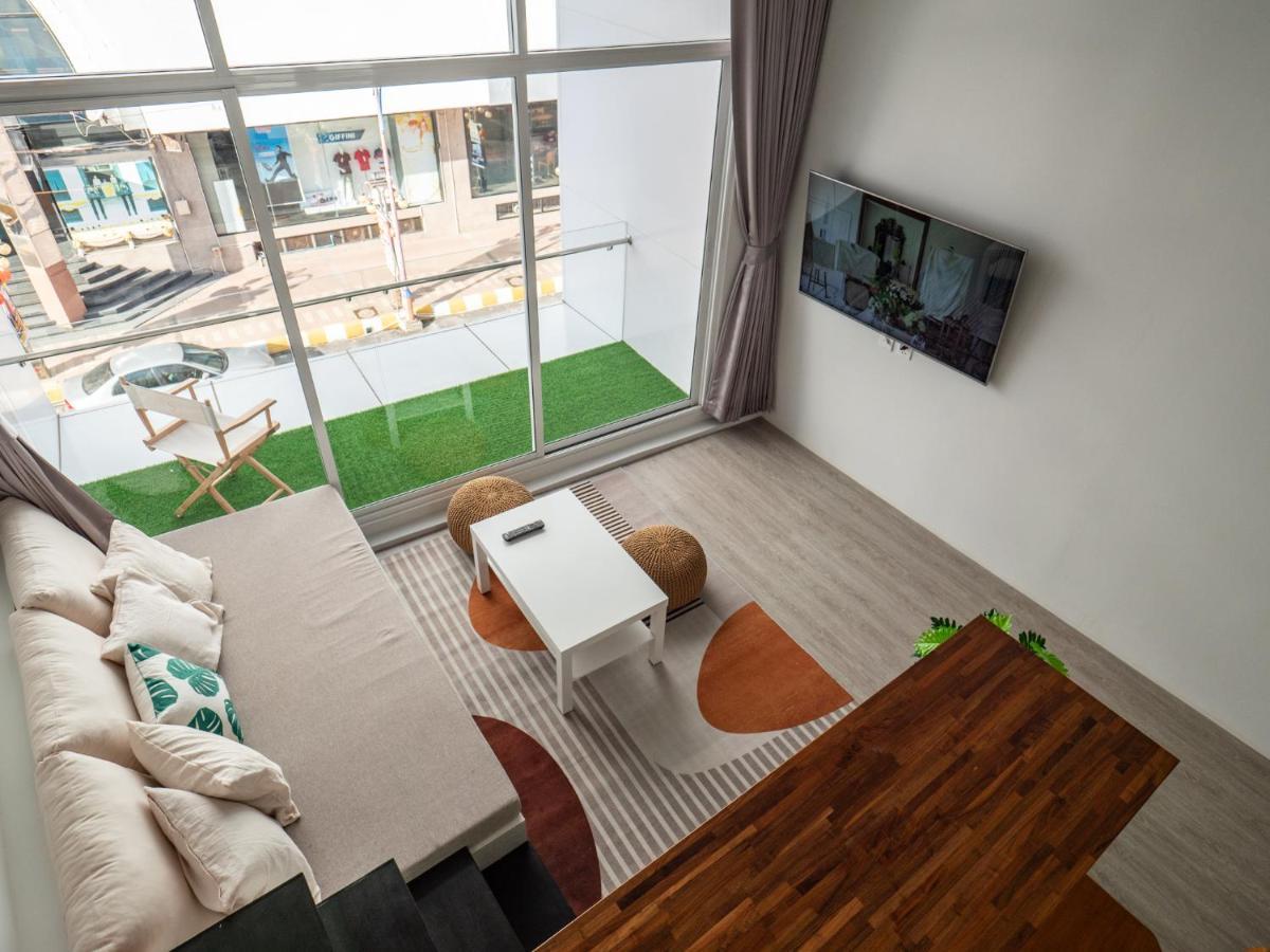 Ease Me Residence Hat Yai Bagian luar foto