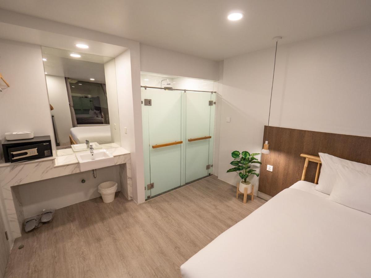 Ease Me Residence Hat Yai Bagian luar foto